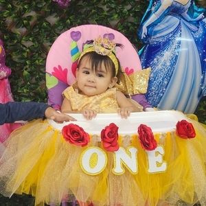 Meet your Posher, Ivonne abigail